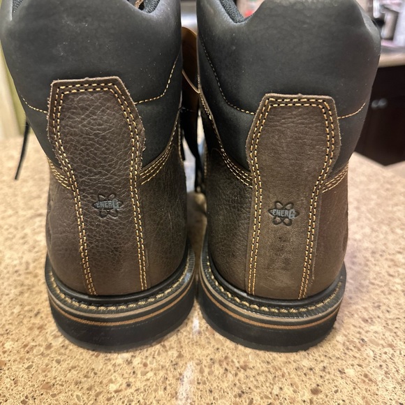 Irish Setter Kittson Steel Toe, slip oil resistant, electrical hazard boot. - Picture 4 of 8